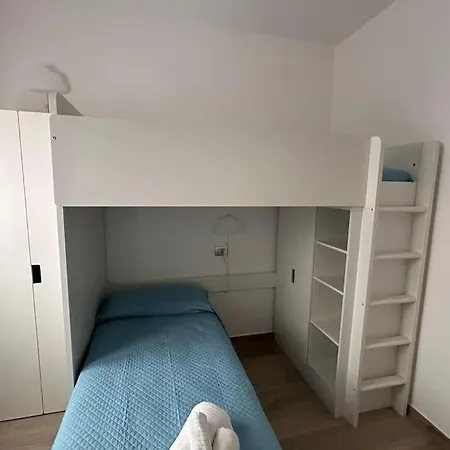 Casa Albatros Tra E Monti Апартаменты Манделло-дель-Ларио